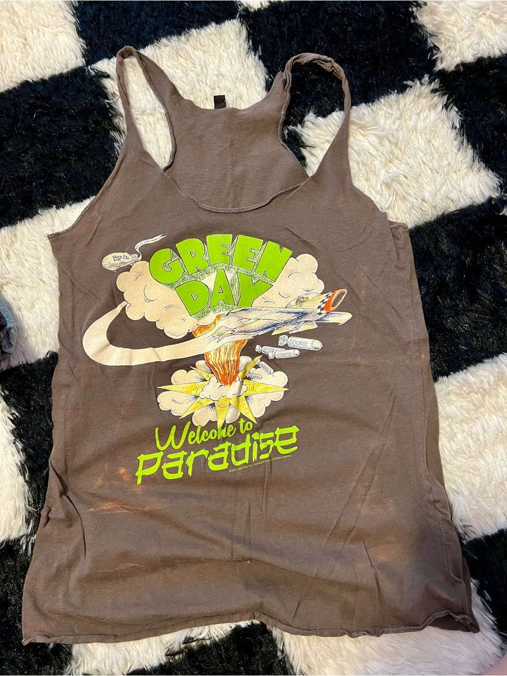 Vintage Green Day "Welcome to Paradise" Graphic Tank Top